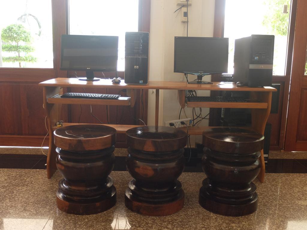 Alisa Guesthouse Pakse Bagian luar foto